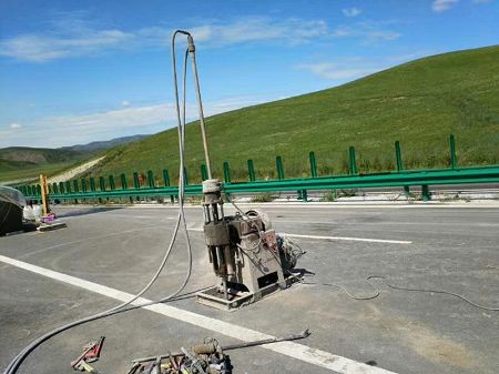 合浦公路地基基础注浆加固